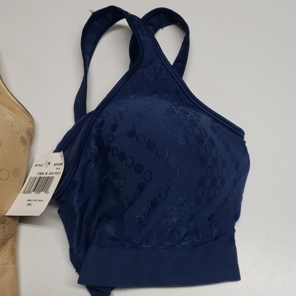 Bali Women's Comfort Revolution Wirefree Bra NWT - Picture 2 of 3